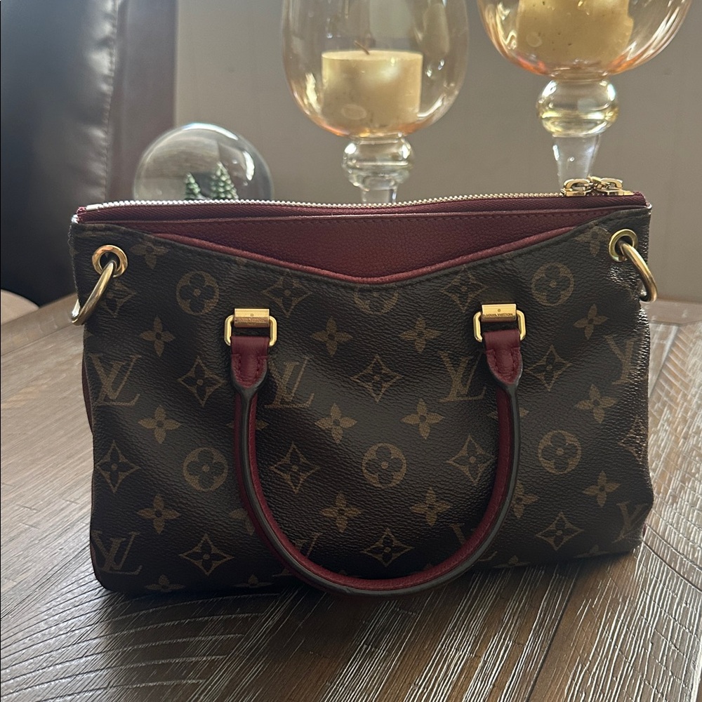 Louis Vuitton monogram Pallas BB Raisin/Plum bag only - Picture 3 of 17
